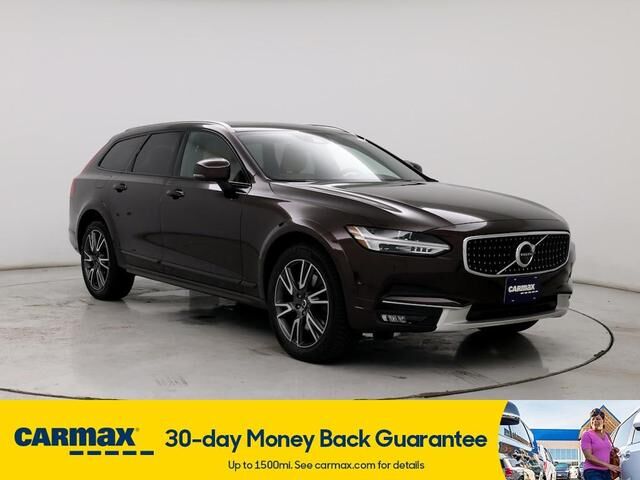 Volvo V90CC
