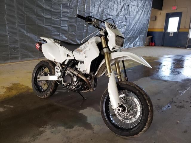 Suzuki DR-Z400SML
