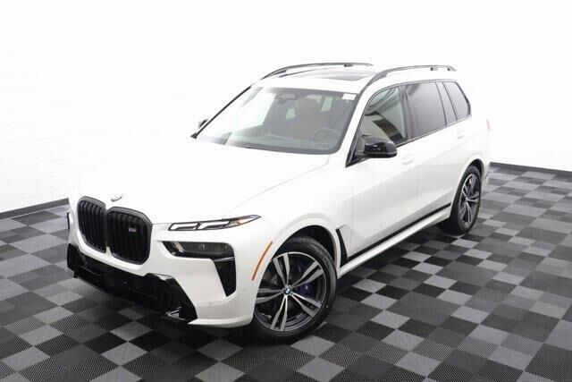 2024 BMW X7