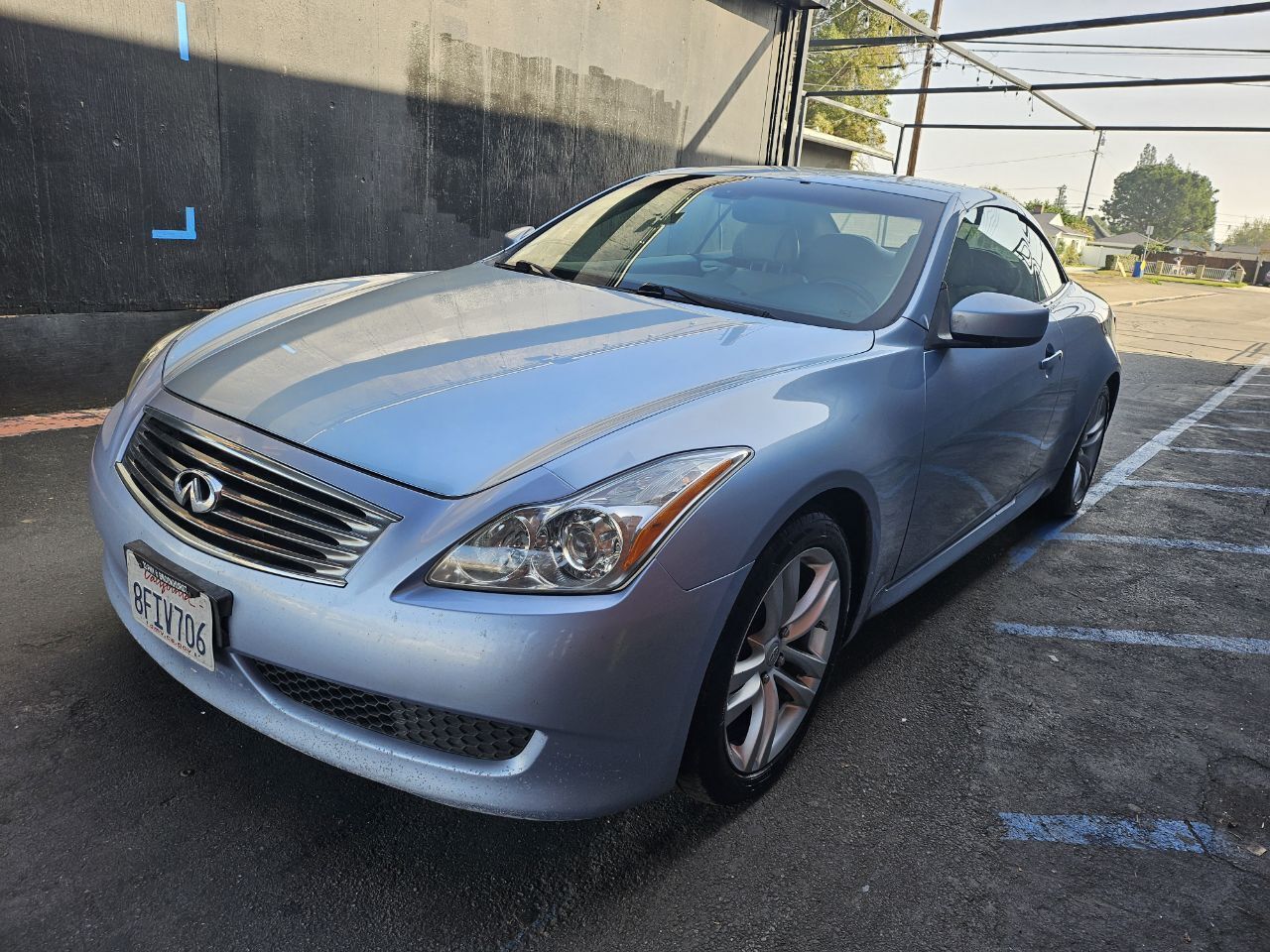 2009 INFINITI G37