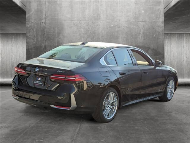 2024 BMW 530i