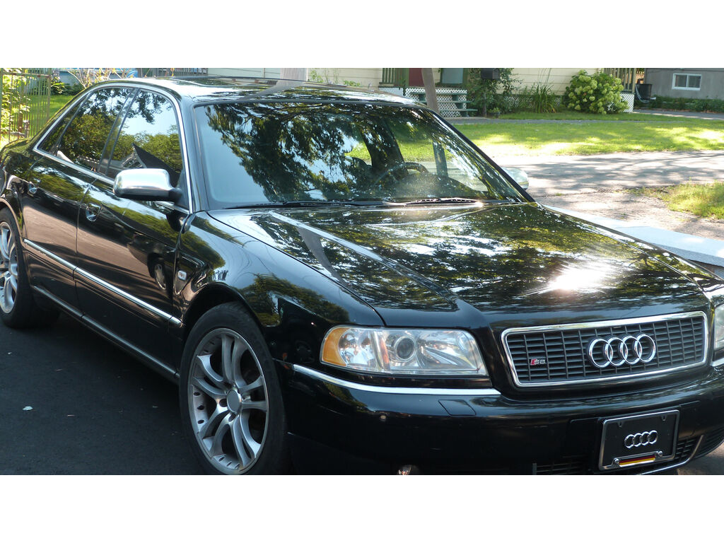 Audi S8