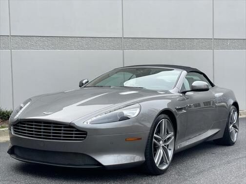 Aston Martin DB9