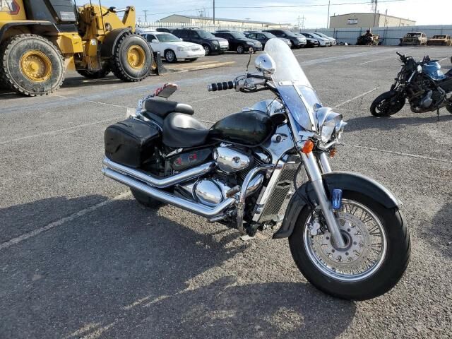 Suzuki VL800K