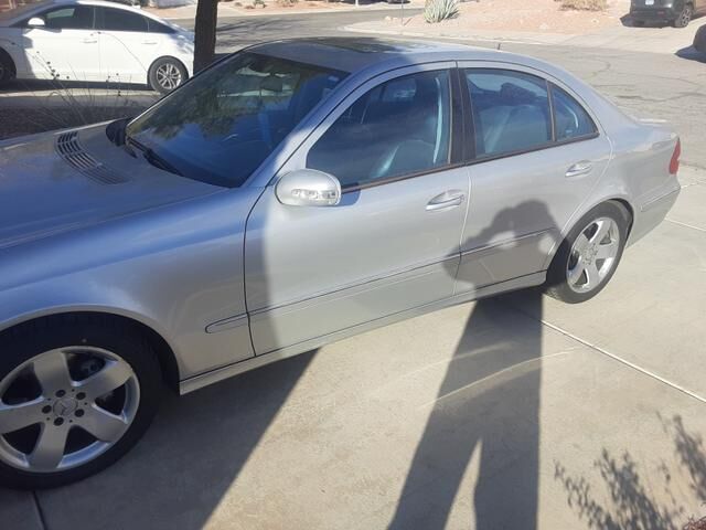 2004 Mercedes-Benz E-Class