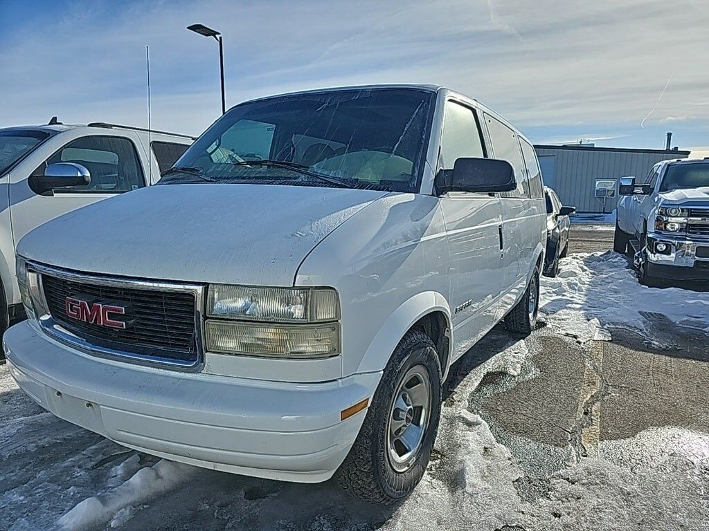 GMC Safari