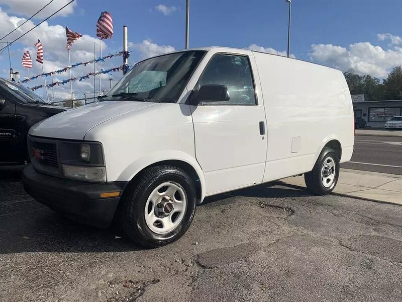 GMC Safari