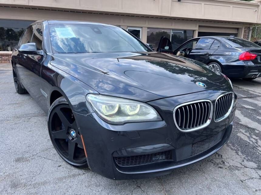 BMW 750Li / ALPINA B7