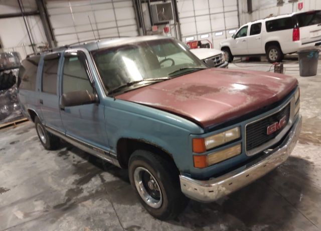 GMC Suburban