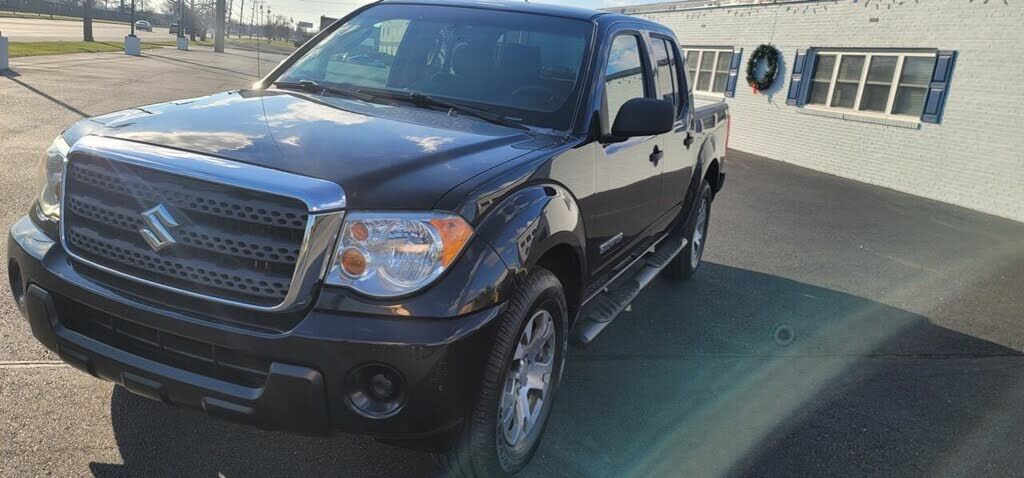 Suzuki Equator