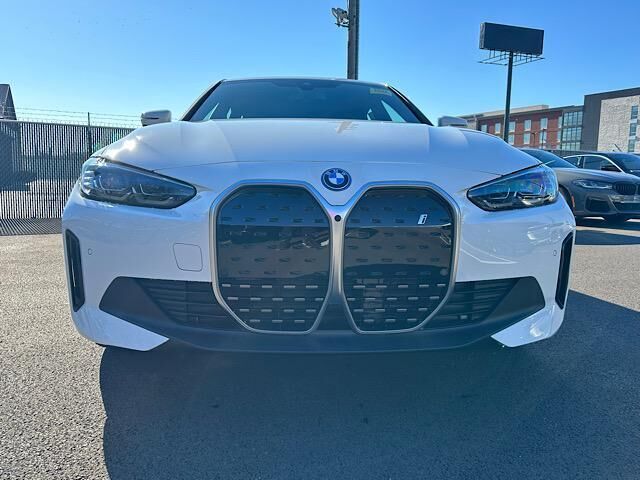 2024 BMW i4