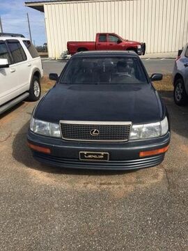 Lexus LS
