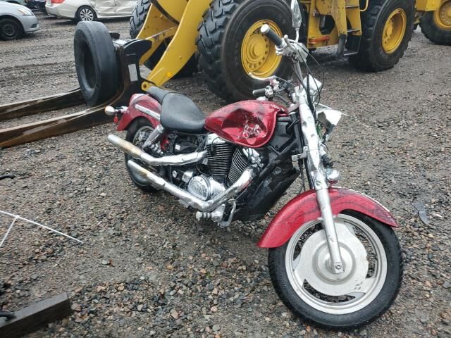 Honda VT1100C2 (SHADOW SABRE)