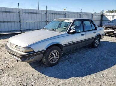 1990 PONTIAC Sunbird - License Plate