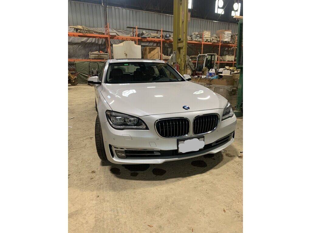 BMW 740Li