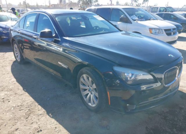 BMW 750i