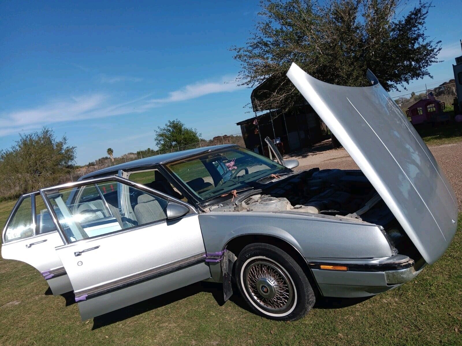 Buick LeSabre