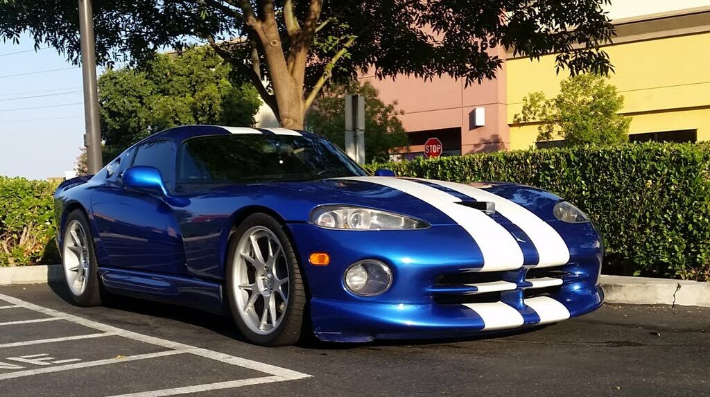 Dodge Viper