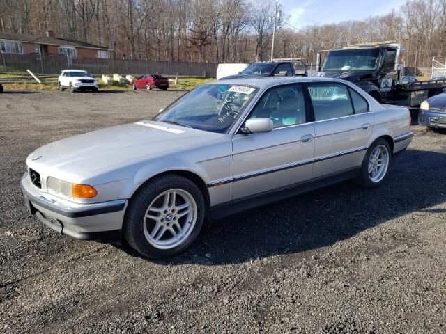 BMW 740Li