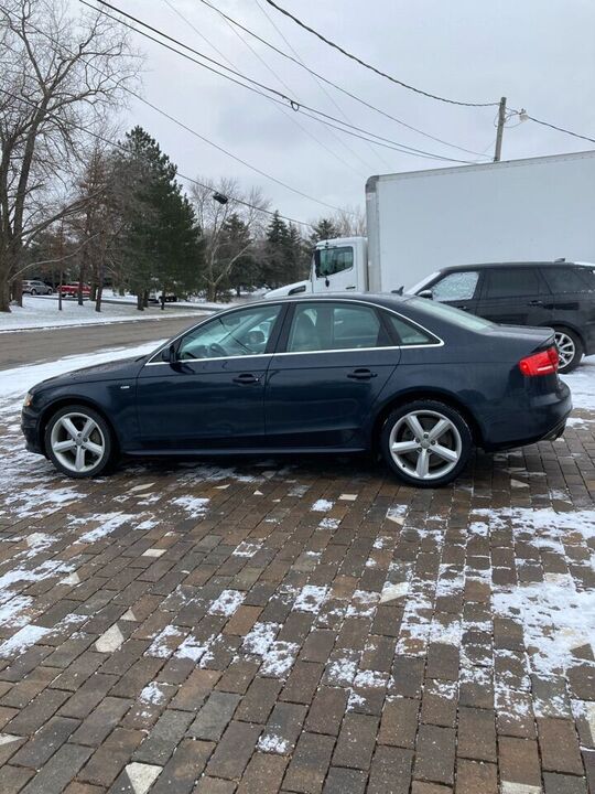 2012 AUDI A4