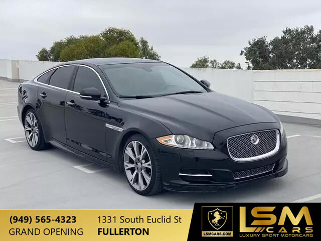 Jaguar XJ