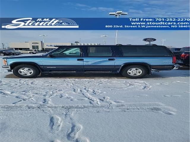 GMC Suburban