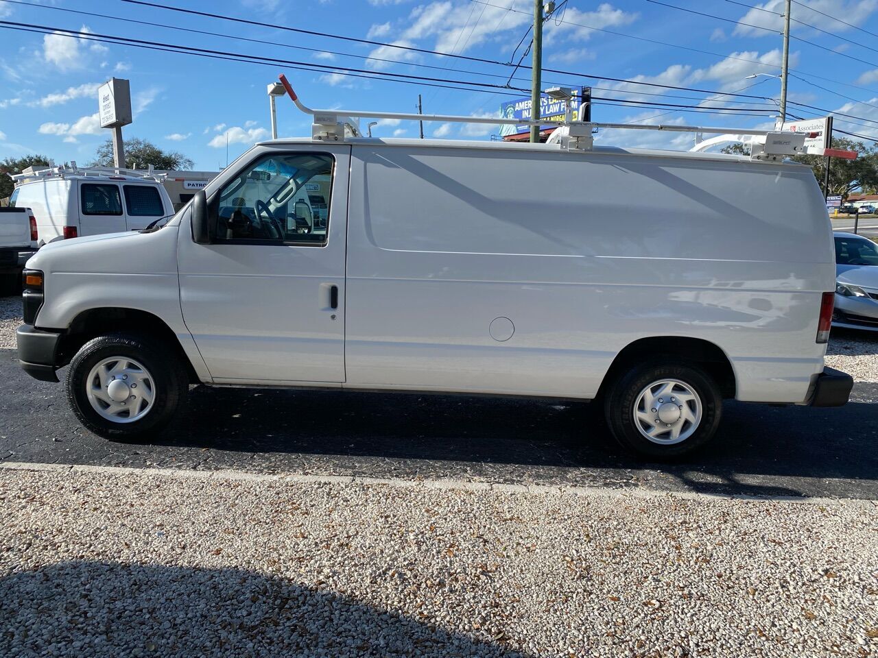 2013 FORD E-150