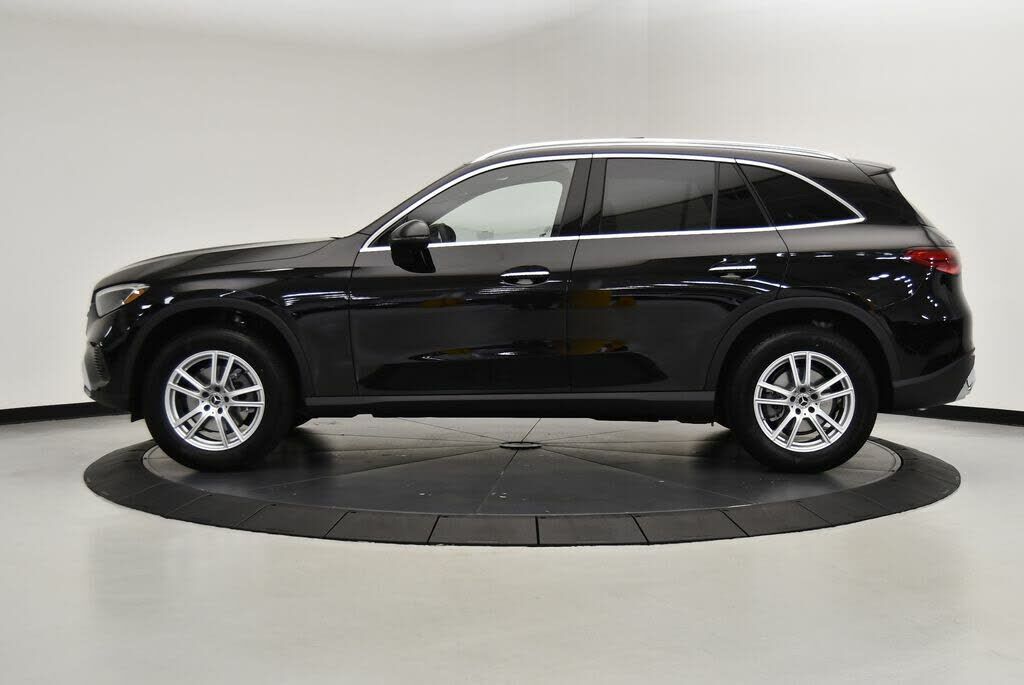 2023 Mercedes-Benz GLC-Class