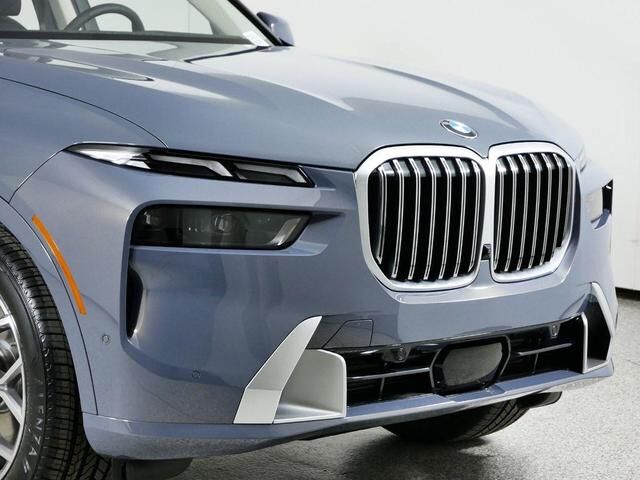 2024 BMW X7