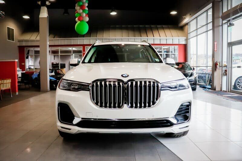 2021 BMW X7