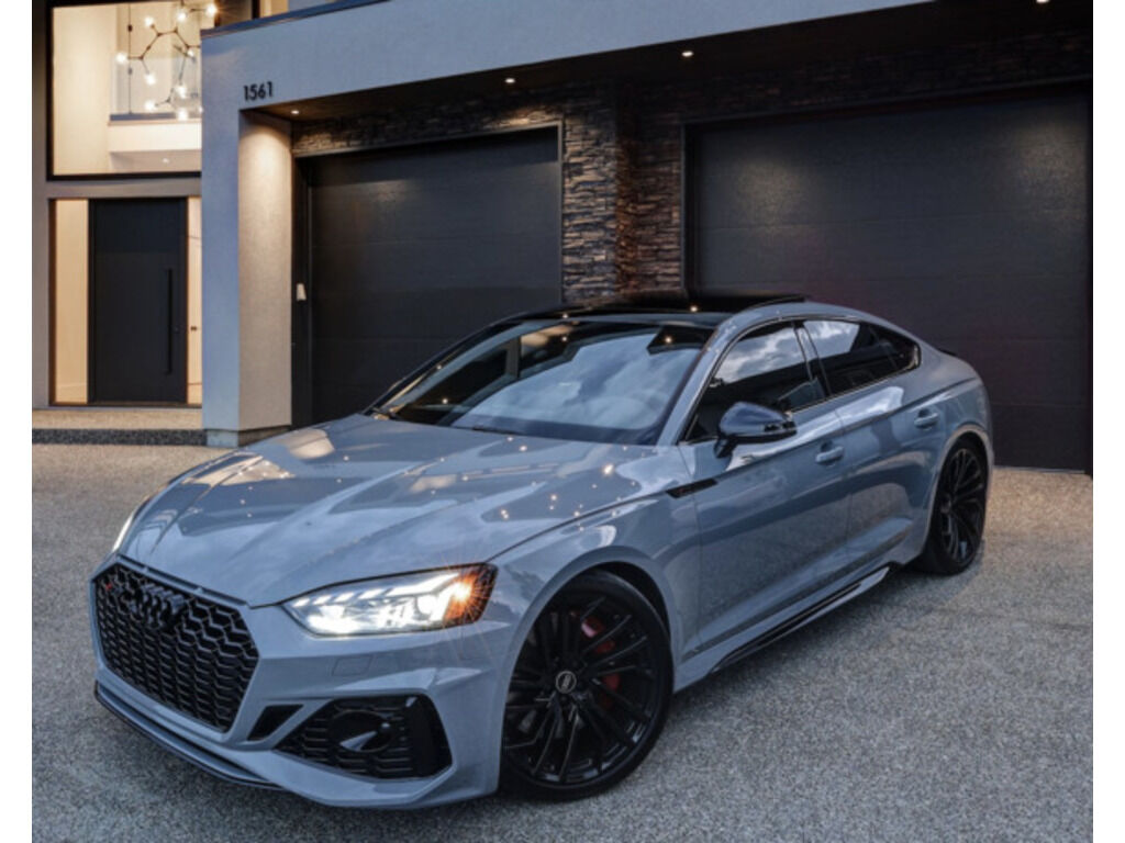 AUDI