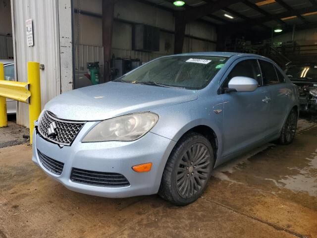 2012 SUZUKI Kizashi