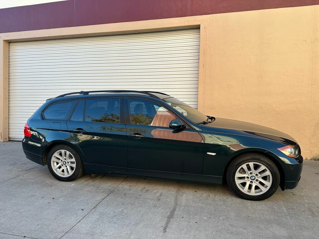 BMW 325xiT