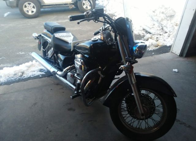 Honda VT750 (Shadow Aero)