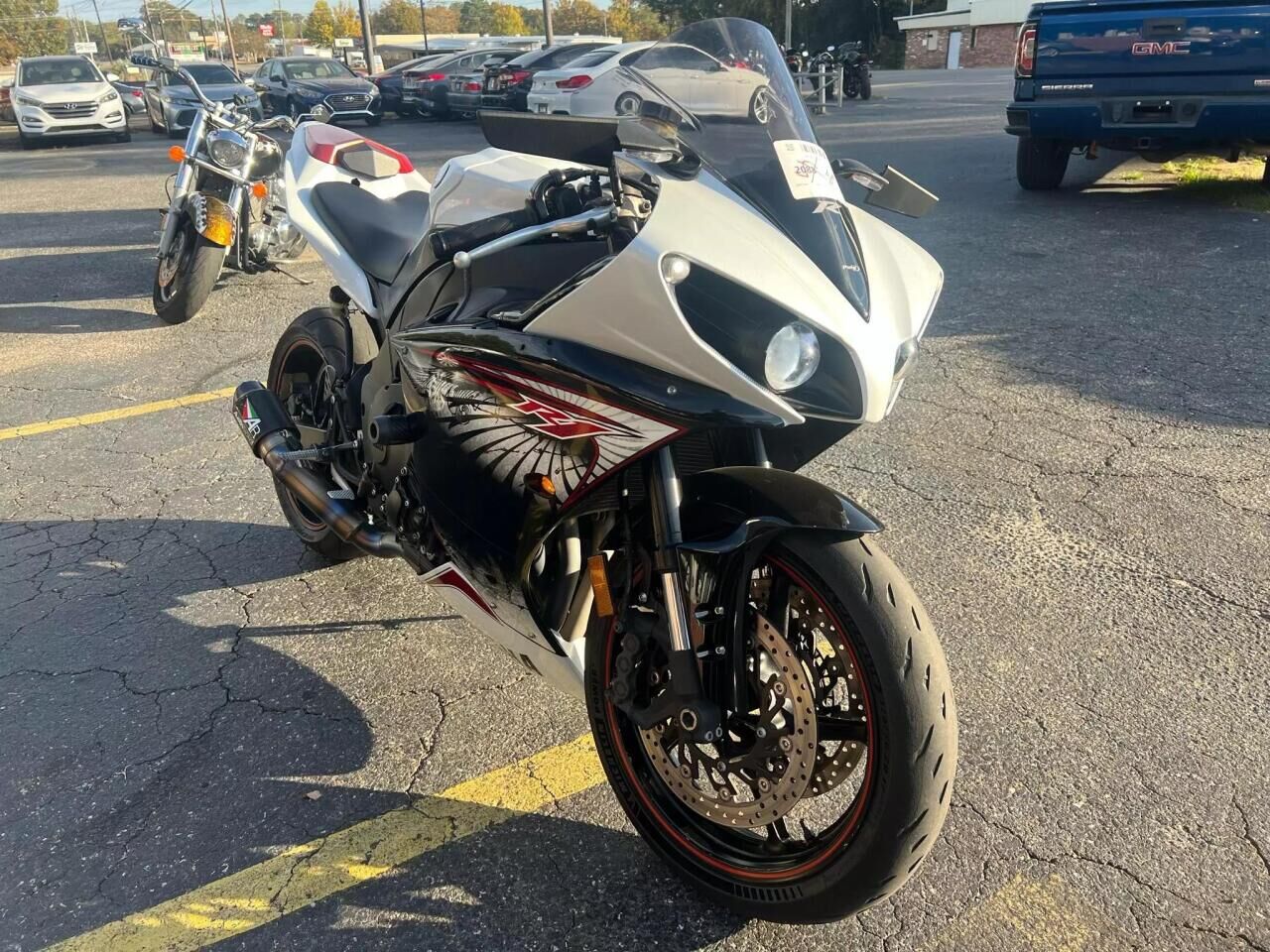 YAMAHA