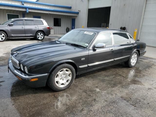 Jaguar Vanden Plas