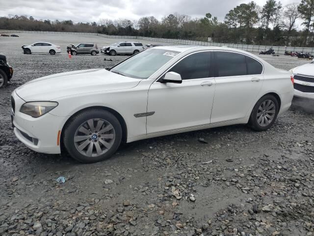 BMW 750i