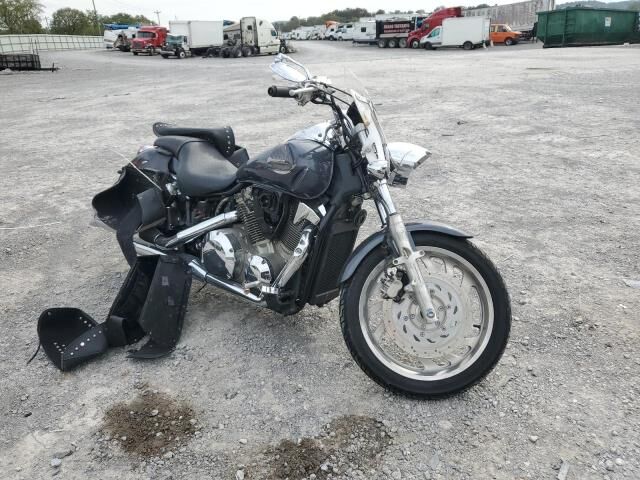 Honda VTX1300C