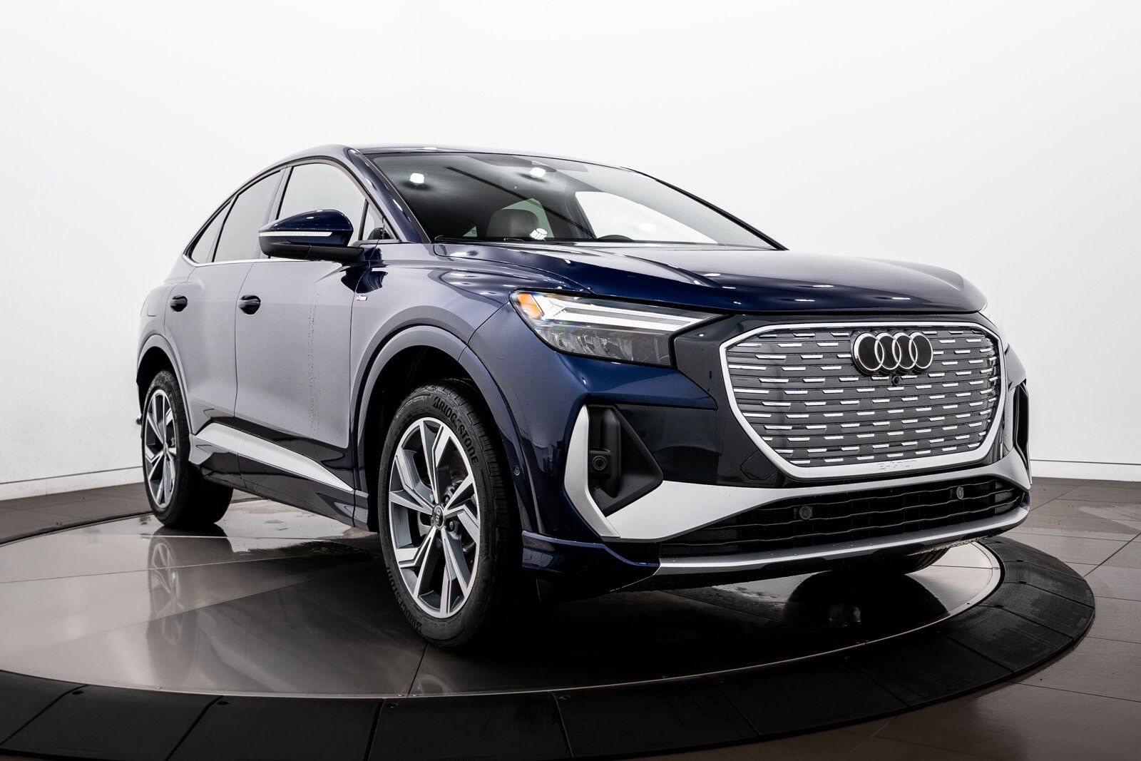 2024 Audi Q4