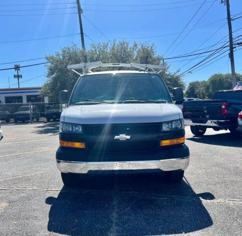 2019 CHEVROLET Express