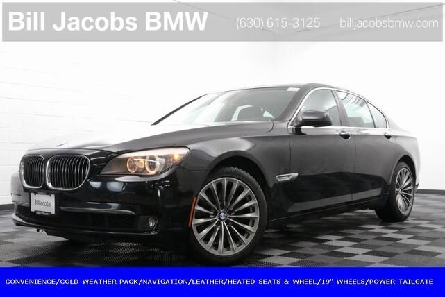 BMW 740i