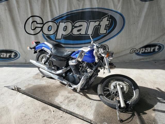 Honda VT750 (Shadow)