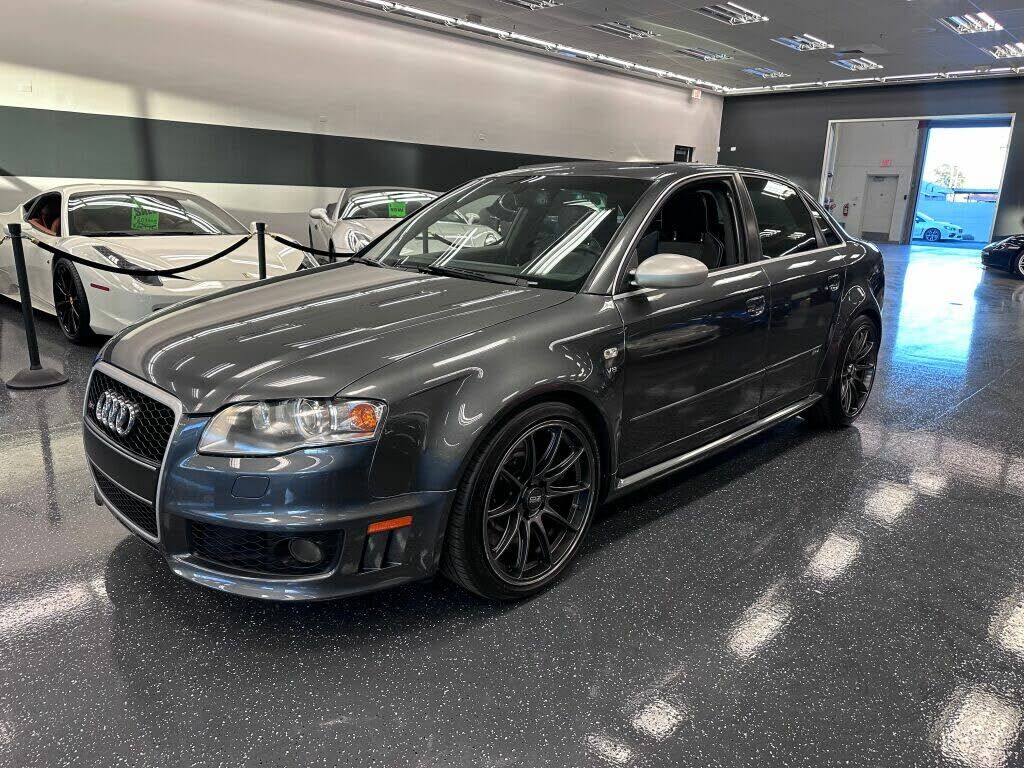 Audi RS4