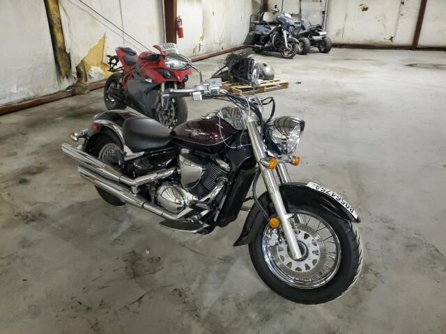 Suzuki VL800TL