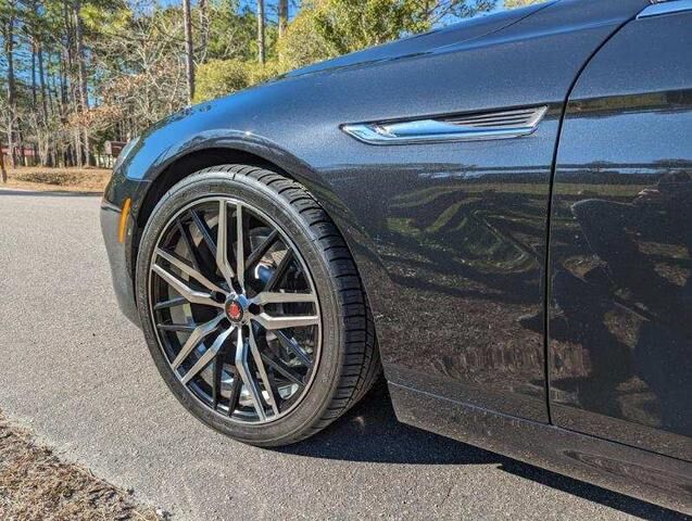 BMW 640i