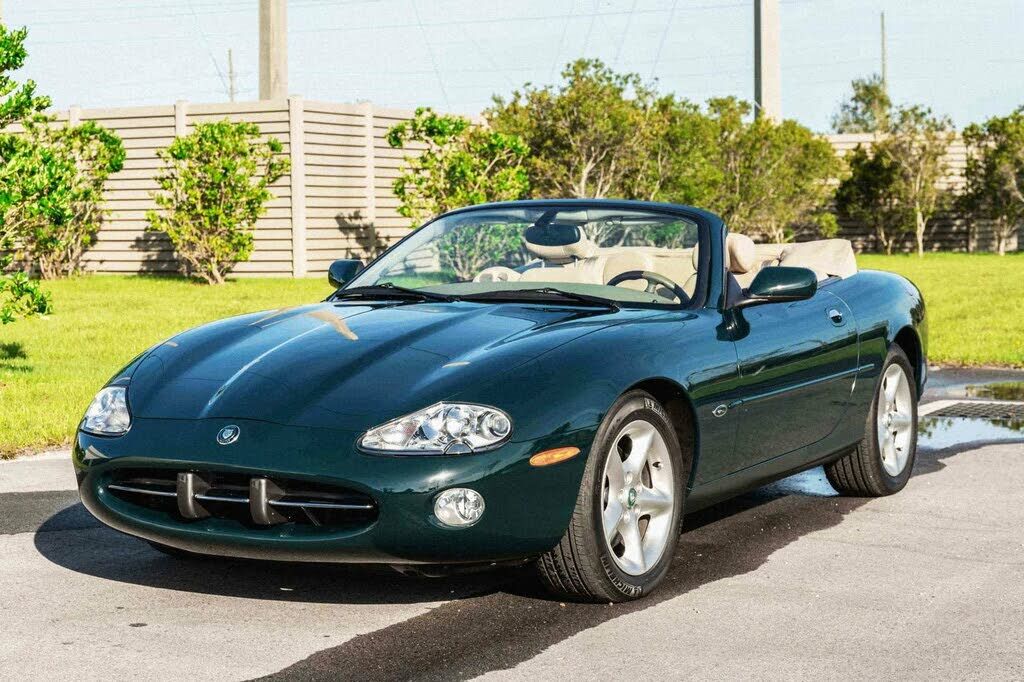 Jaguar XK