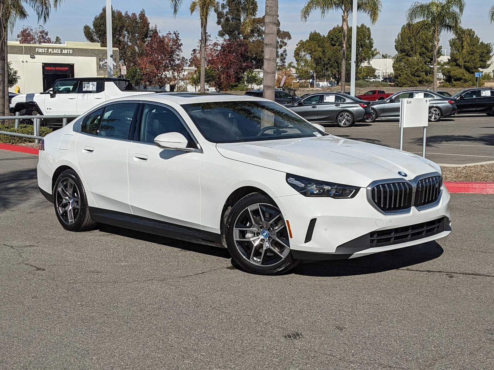 2024 BMW i5