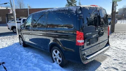 2018 Mercedes-Benz METRIS