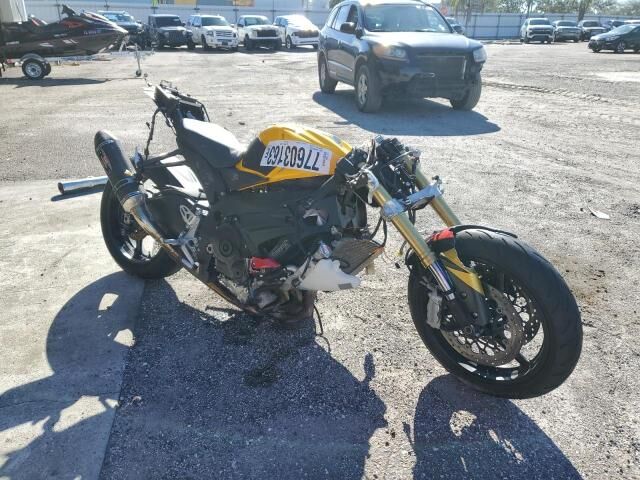 Suzuki GSX-R750L