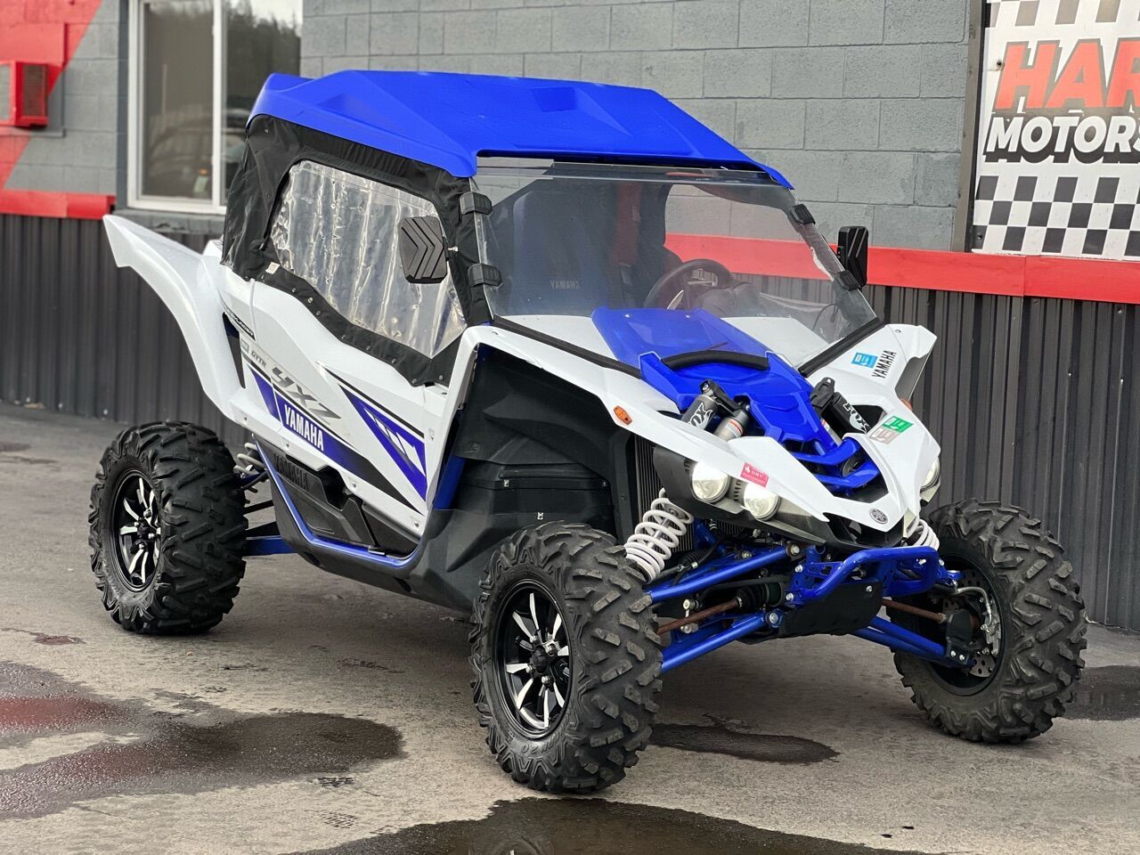YAMAHA